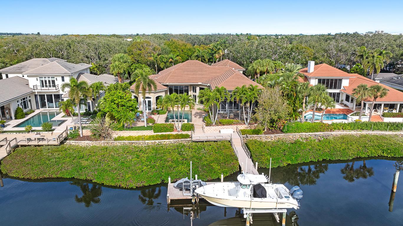 Admirals Cove - Residential