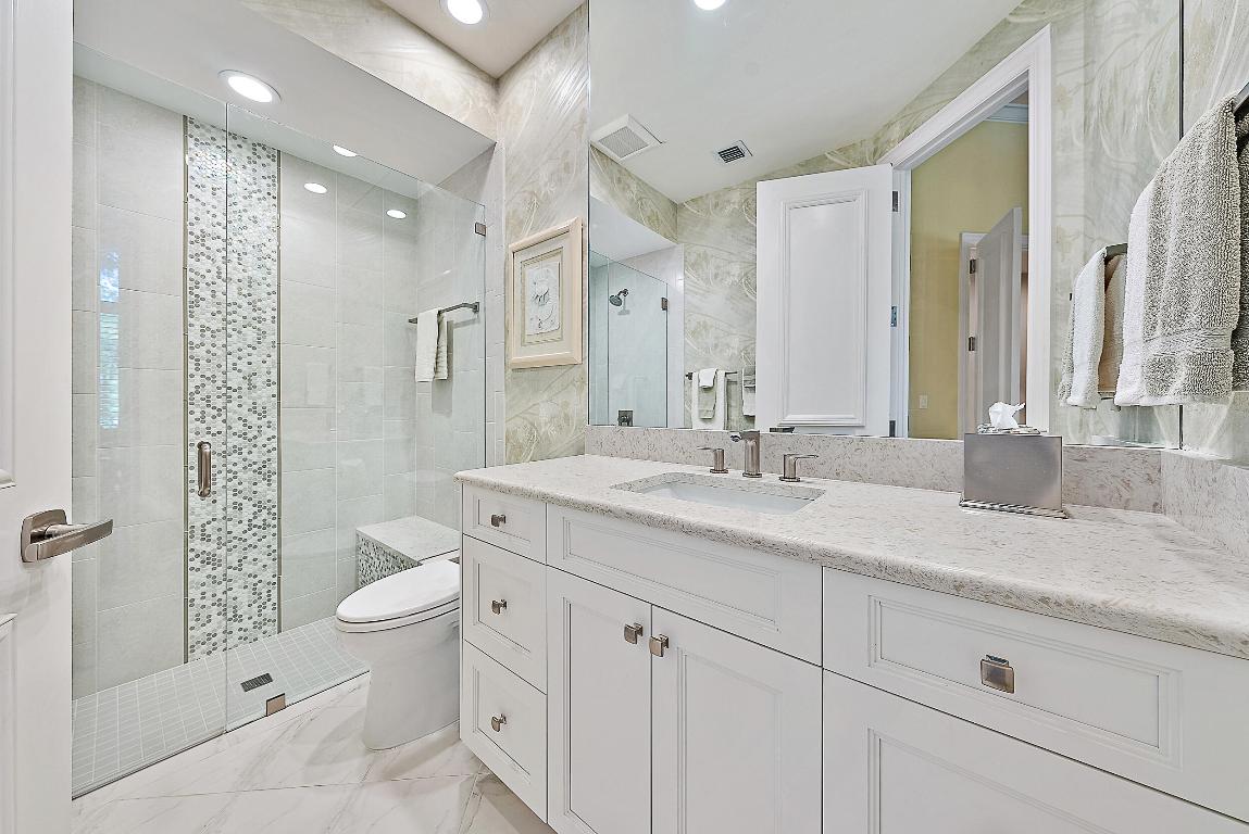 Admirals Cove - Residential