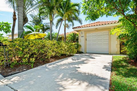 A home in Lake Worth Beach