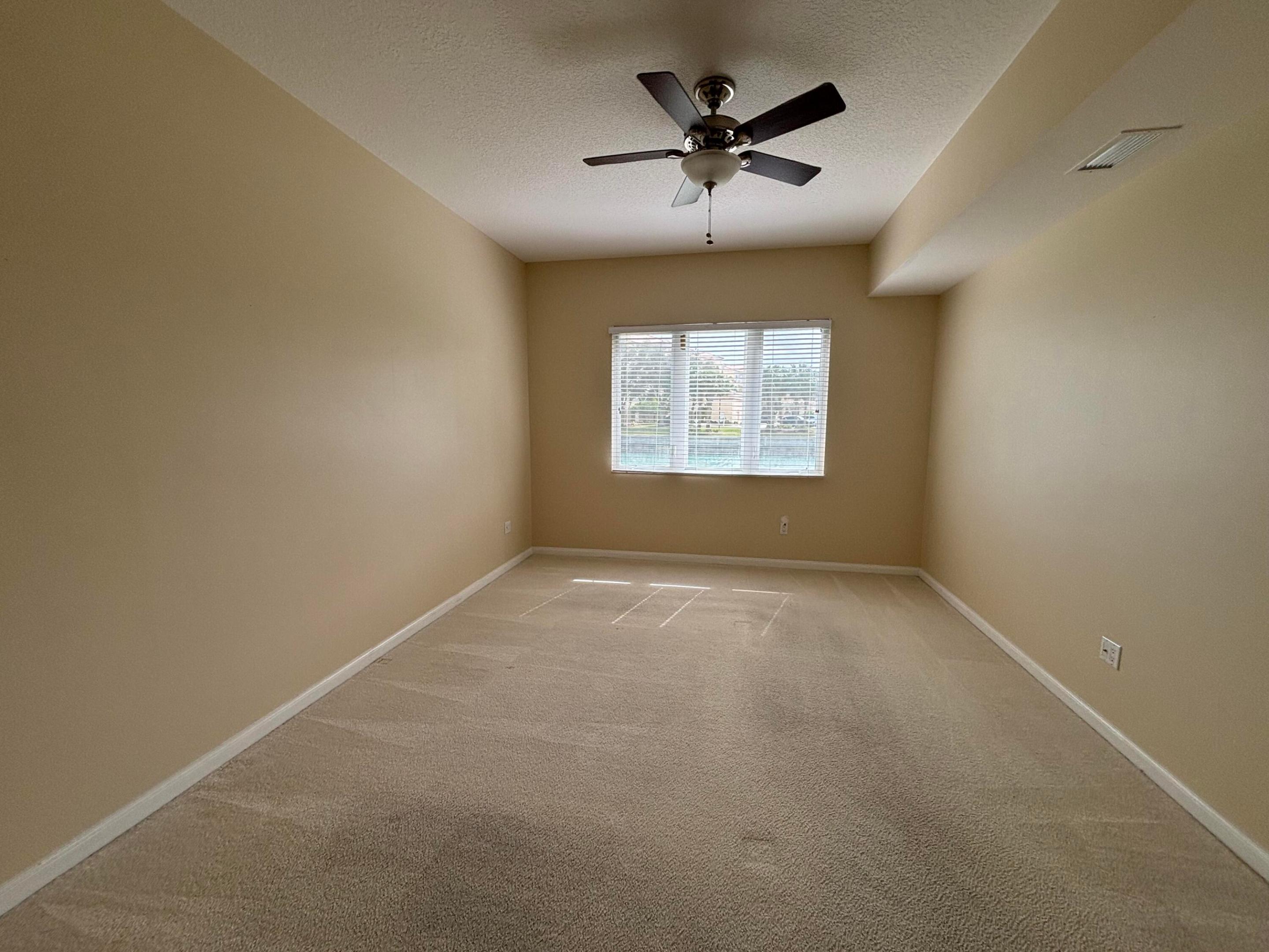 Harbour Isle East - Residential Lease