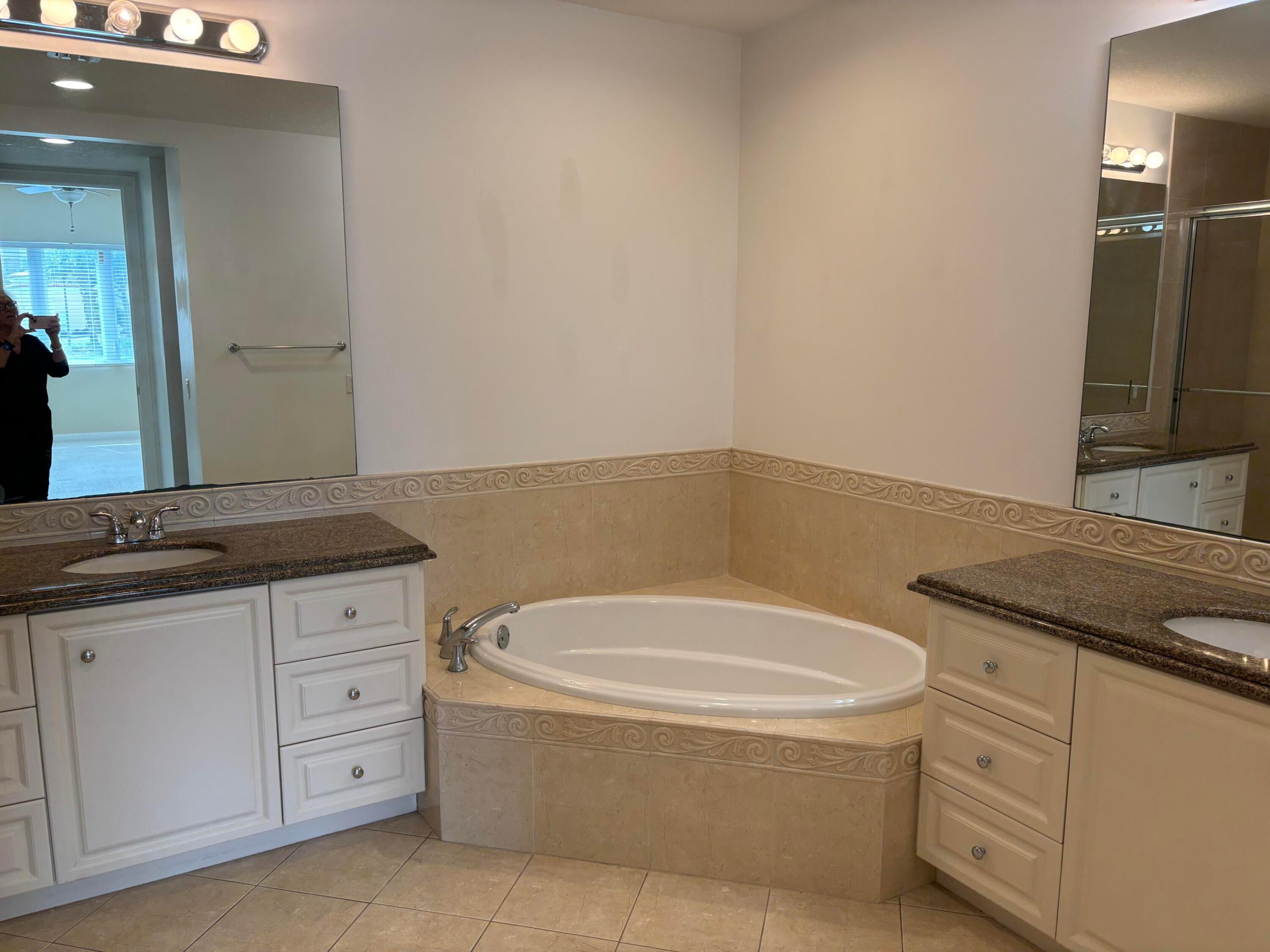 Harbour Isle East - Residential Lease