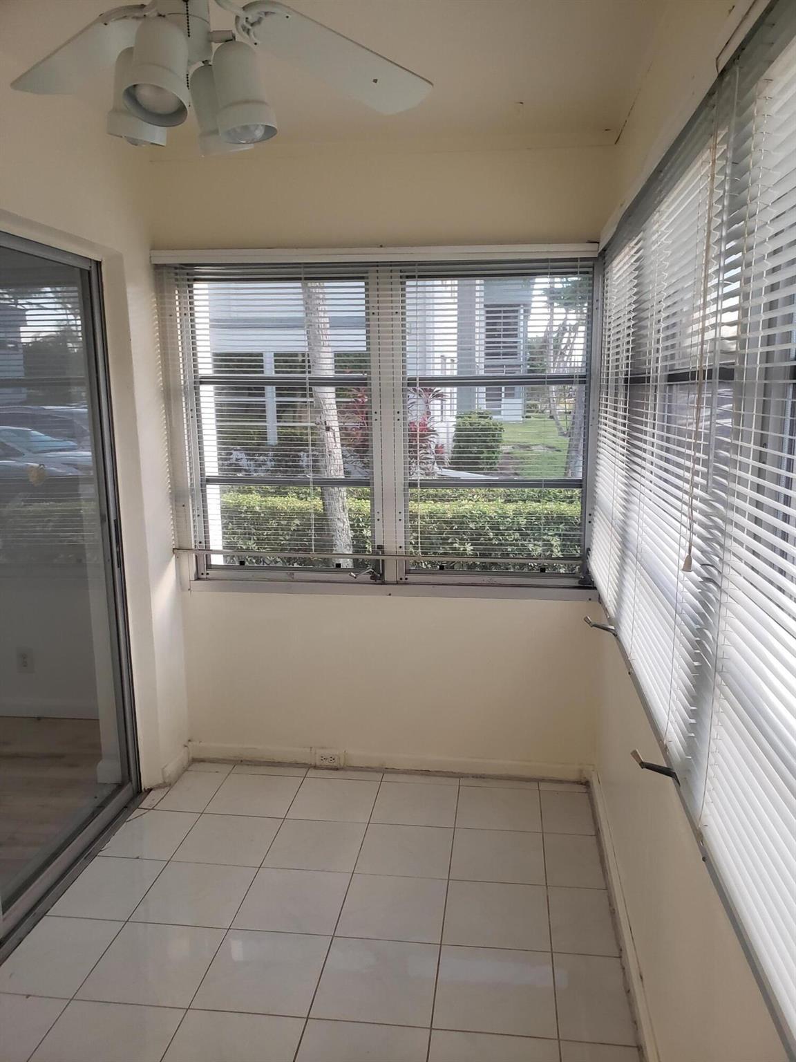 KINGS POINT BURGUNDY COND - Residential Lease