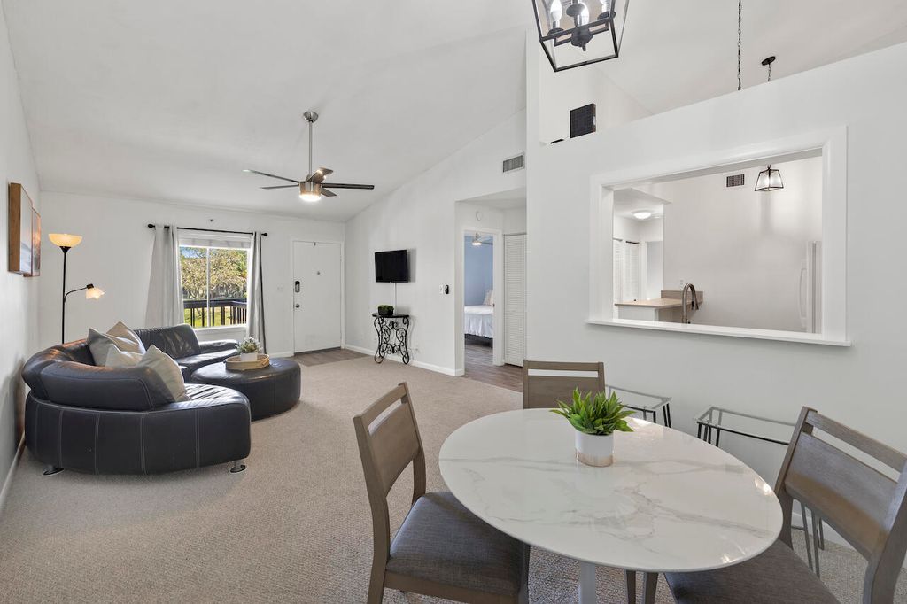 Photo of 6543 Chasewood Drive #G, Jupiter, FL 33458 (MLS # B26009616)