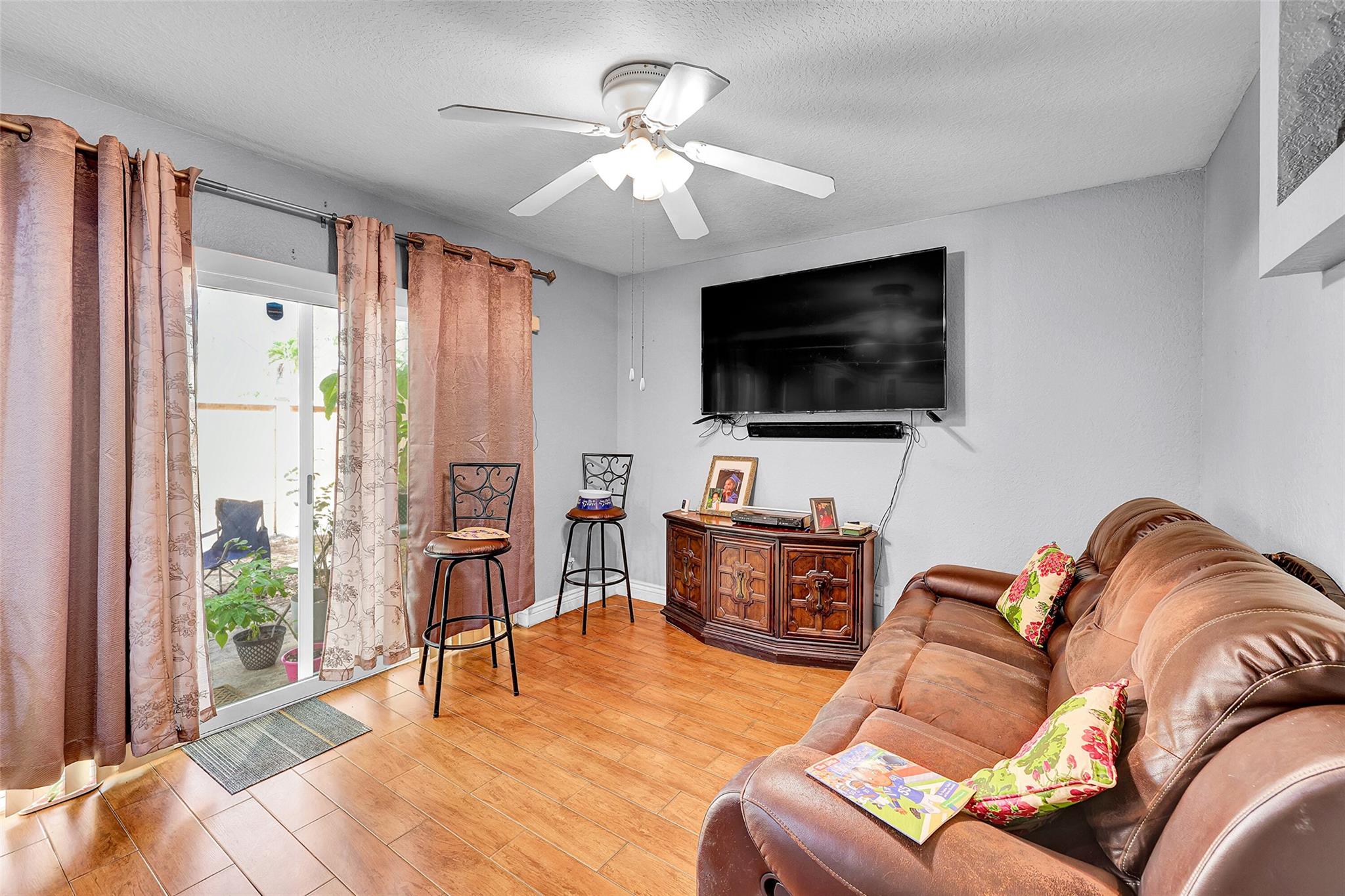 MONTEGO BAY - Residential