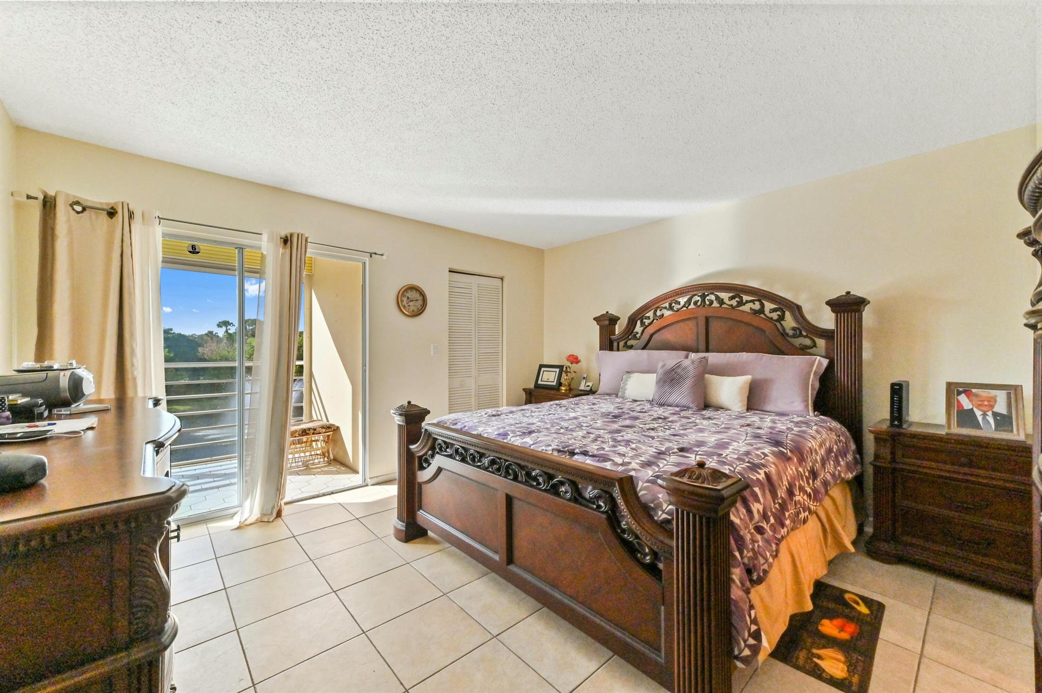 WYNMOOR VILLAGE - Residential
