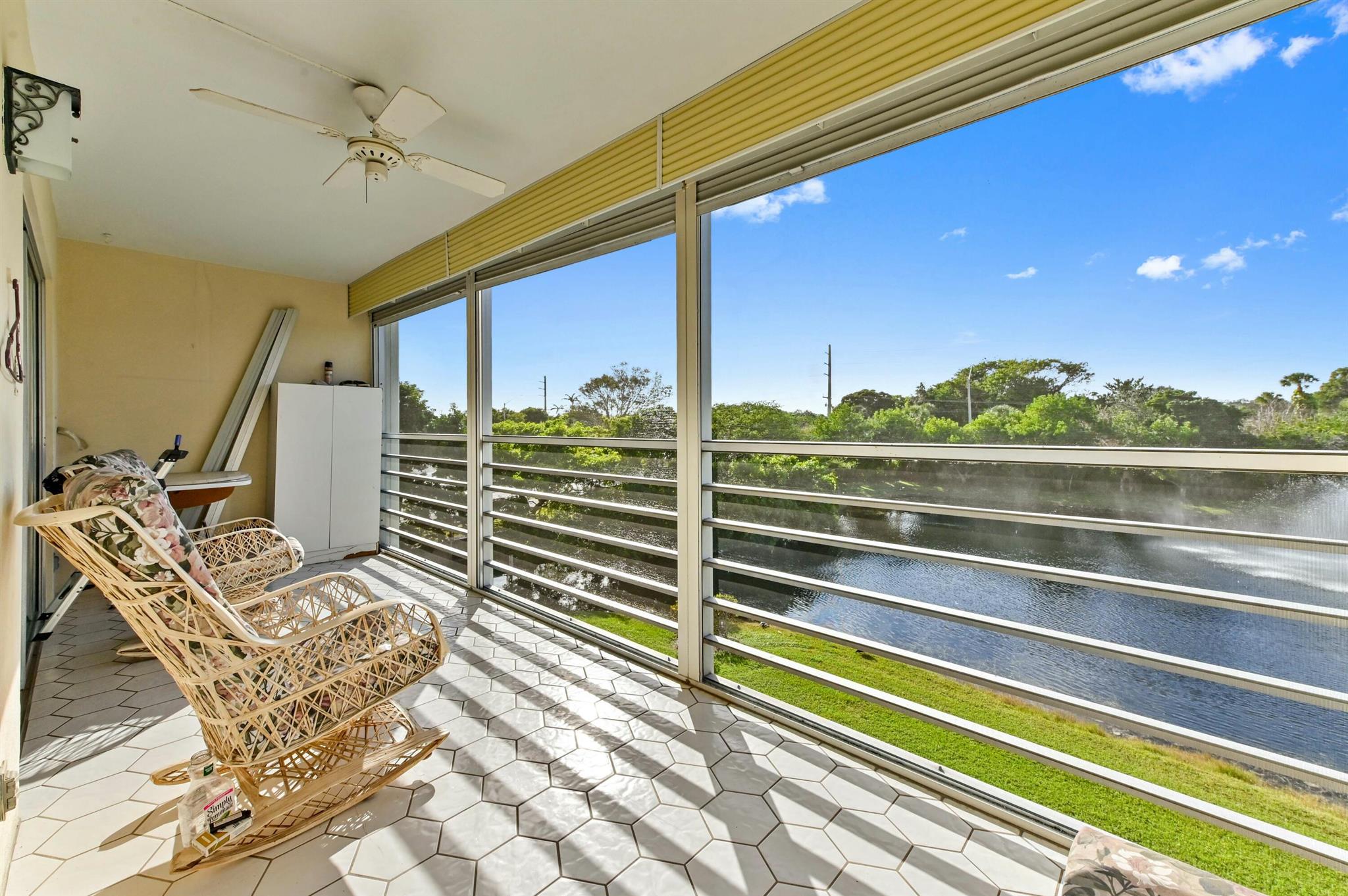WYNMOOR VILLAGE - Residential