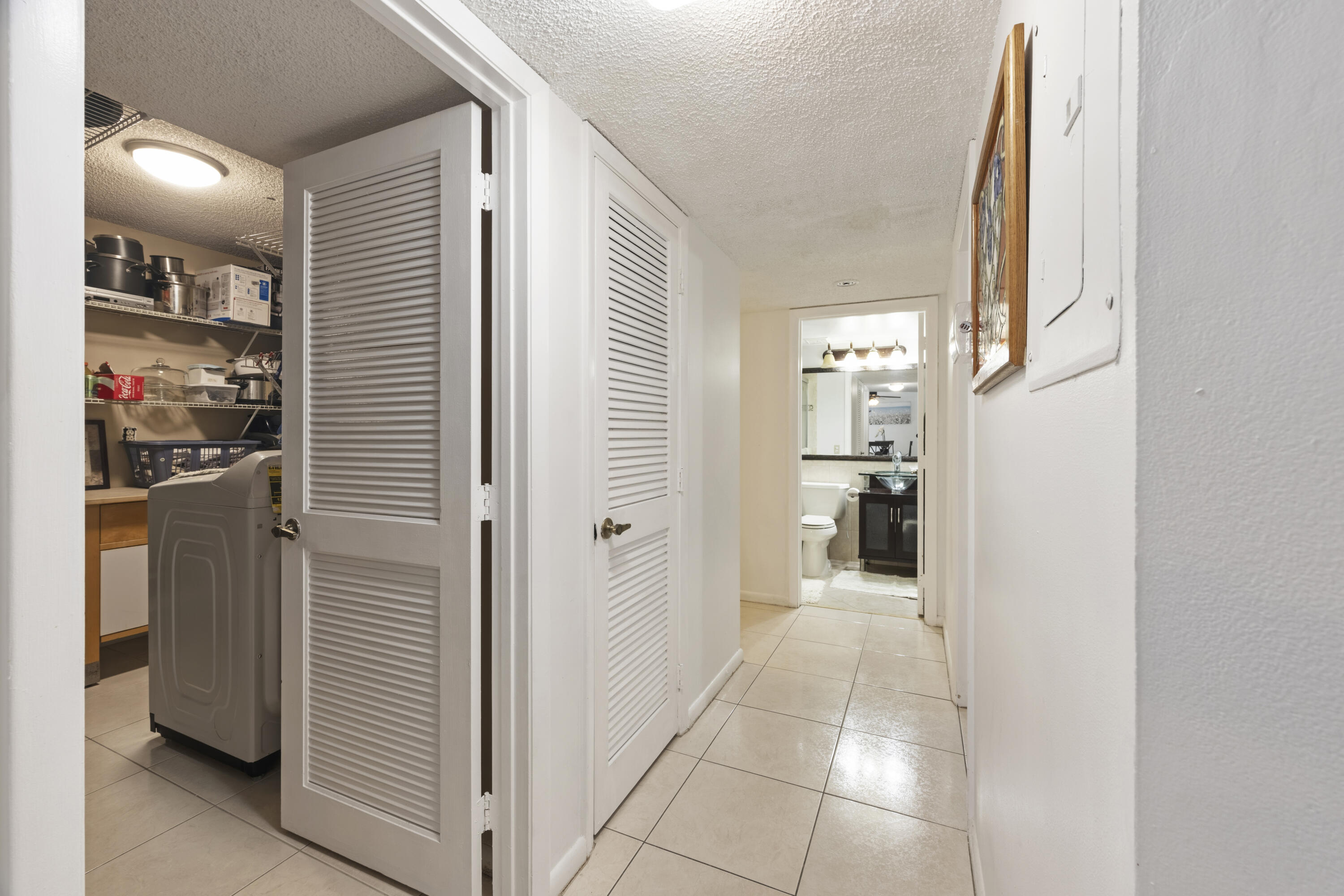 LAKES OF CARRIAGE HILLS - Residential