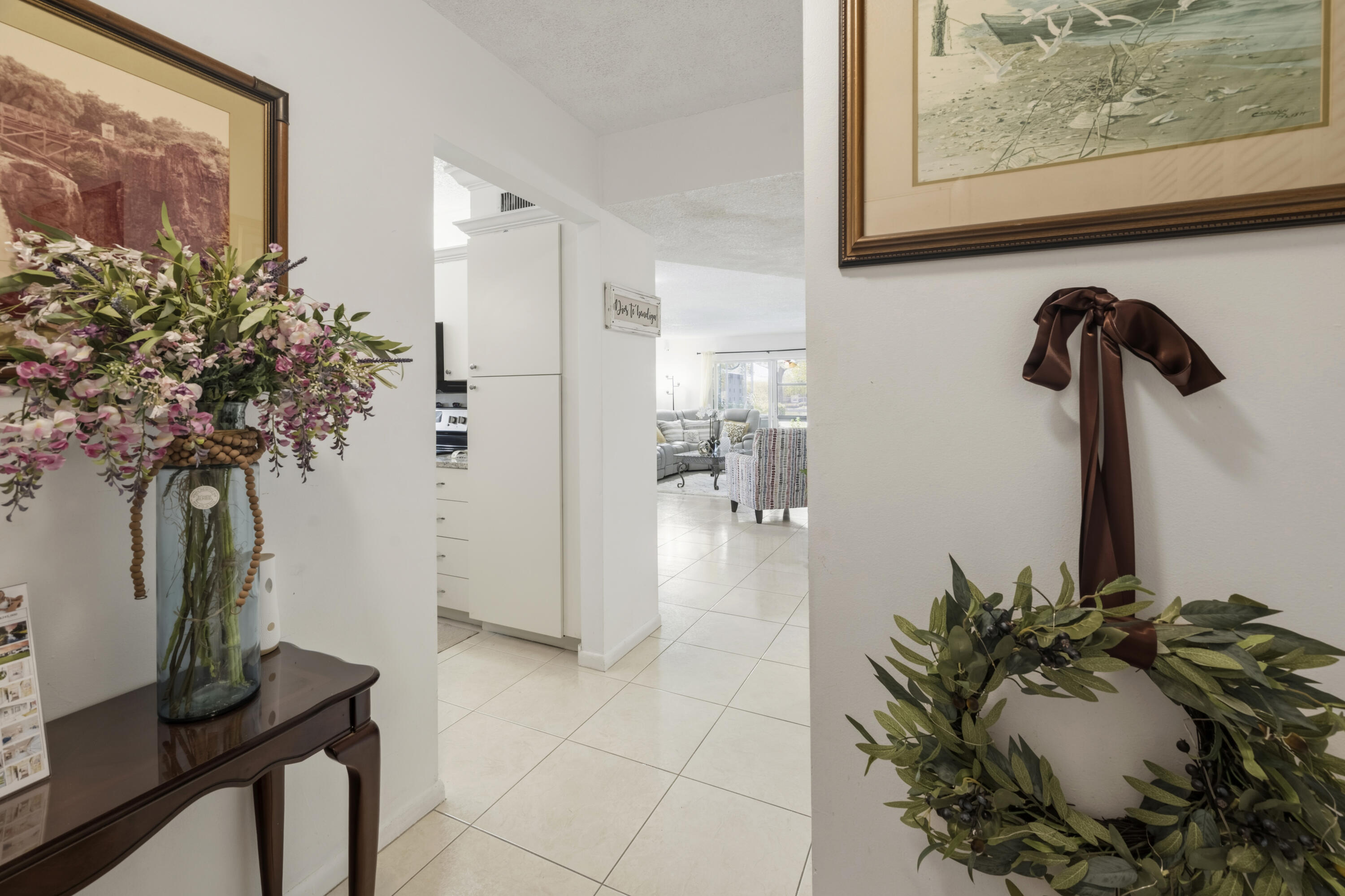 LAKES OF CARRIAGE HILLS - Residential