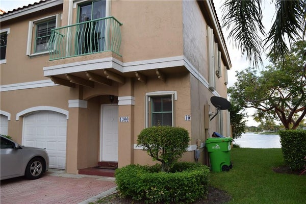 1300 NW 126TH AVE # 1300, SUNRISE, FL 33323 - Image 732d5ee92060b5cfd0c838f7537294ec/2869074418