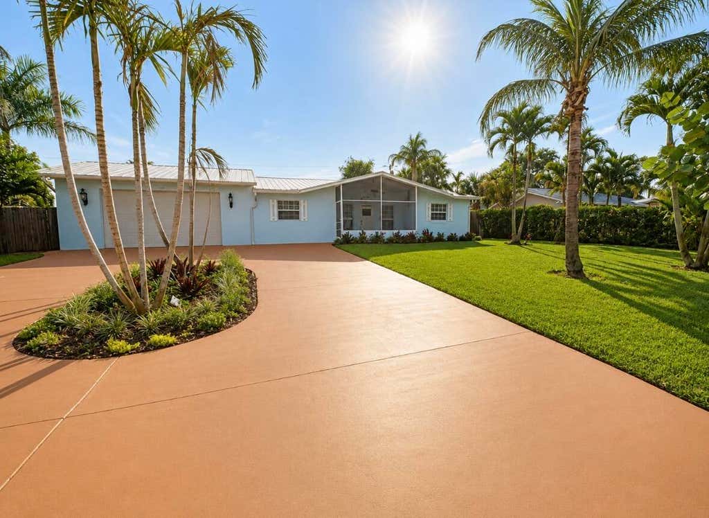 Photo of 4245 NE SUNSET Drive, Jensen Beach, FL 34957 (MLS # B26059543)