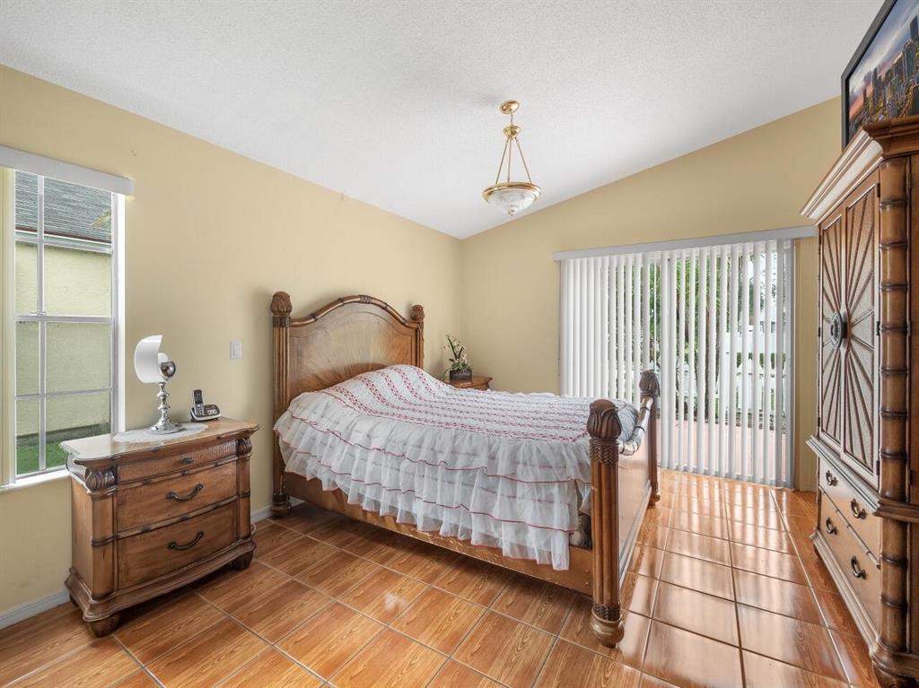 VICTORIA WOODS 2 - Residential