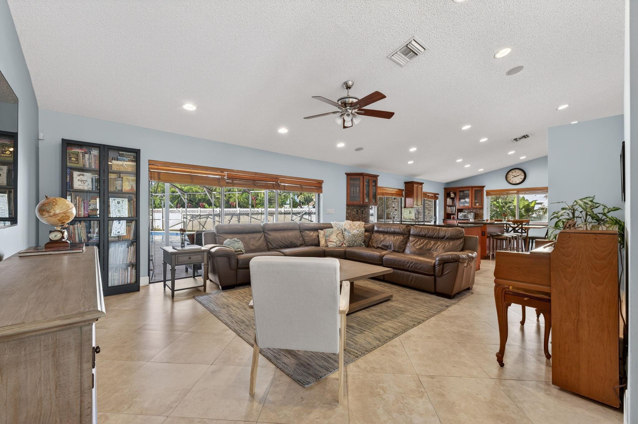 Cypress Run 93-16 B - Residential