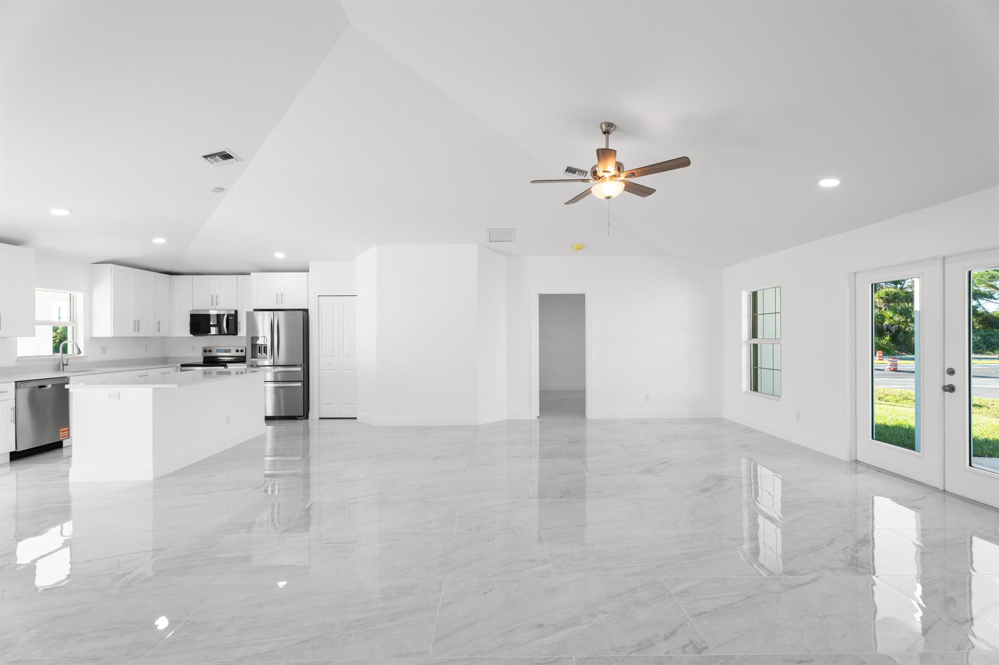 PORT ST LUCIE SECTION 15 - Residential