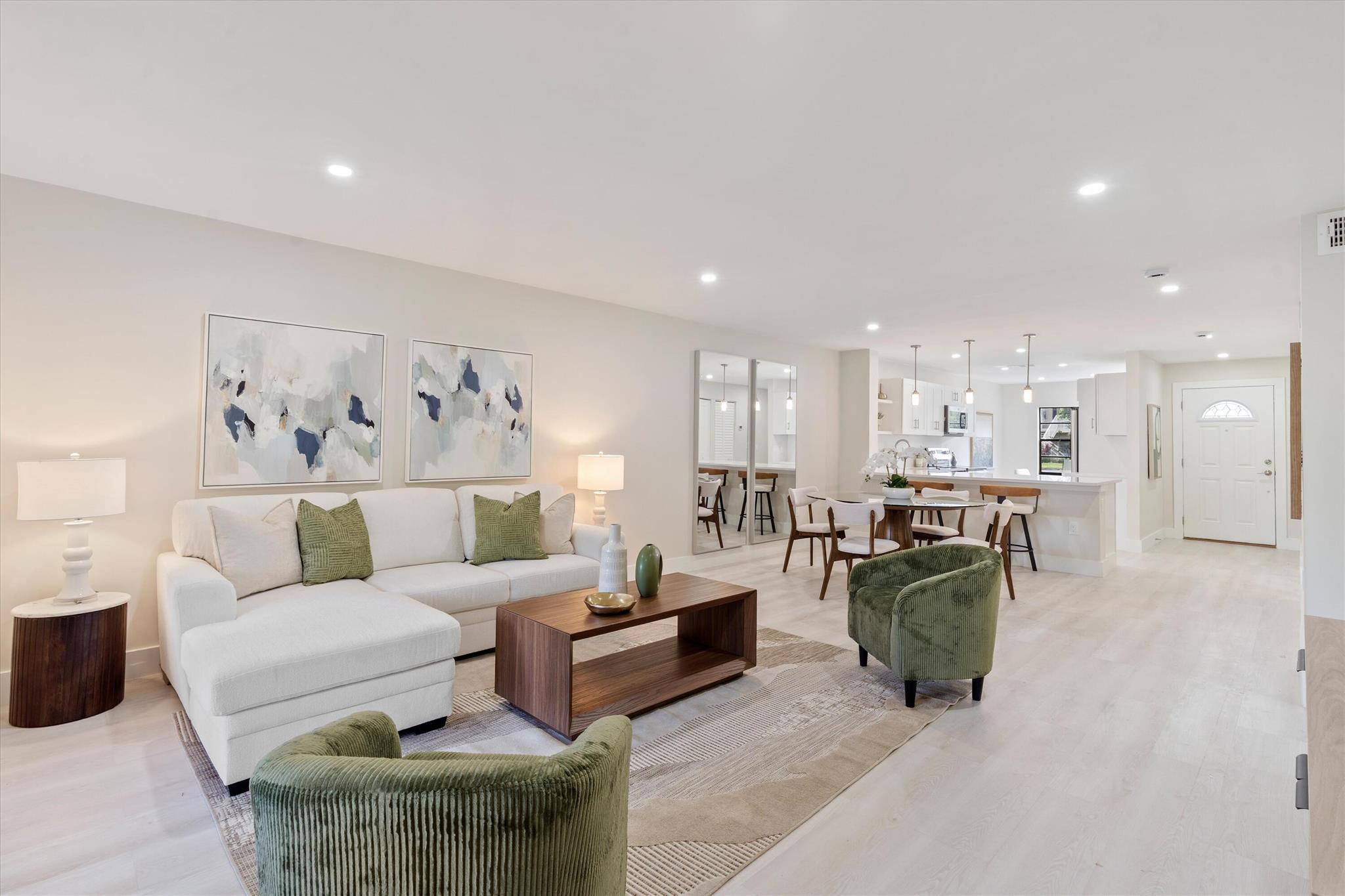 STRATFORD AT HUNTERS RUN - Residential