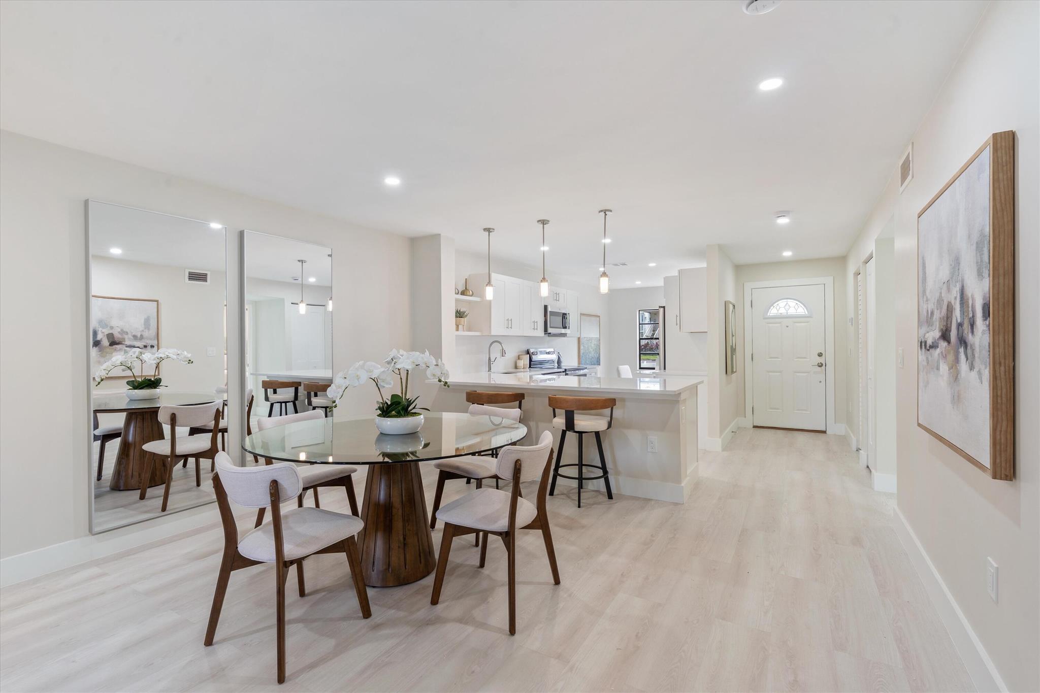 STRATFORD AT HUNTERS RUN - Residential