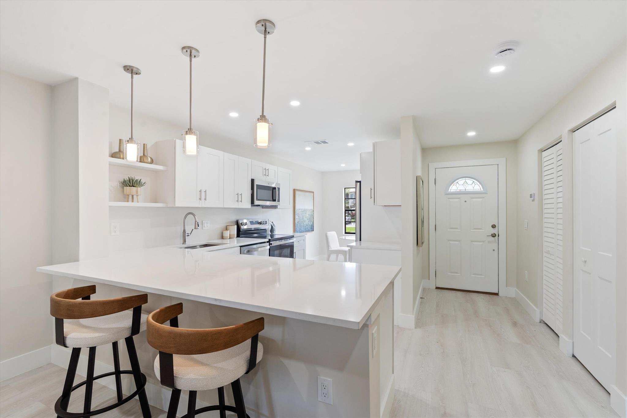 STRATFORD AT HUNTERS RUN - Residential