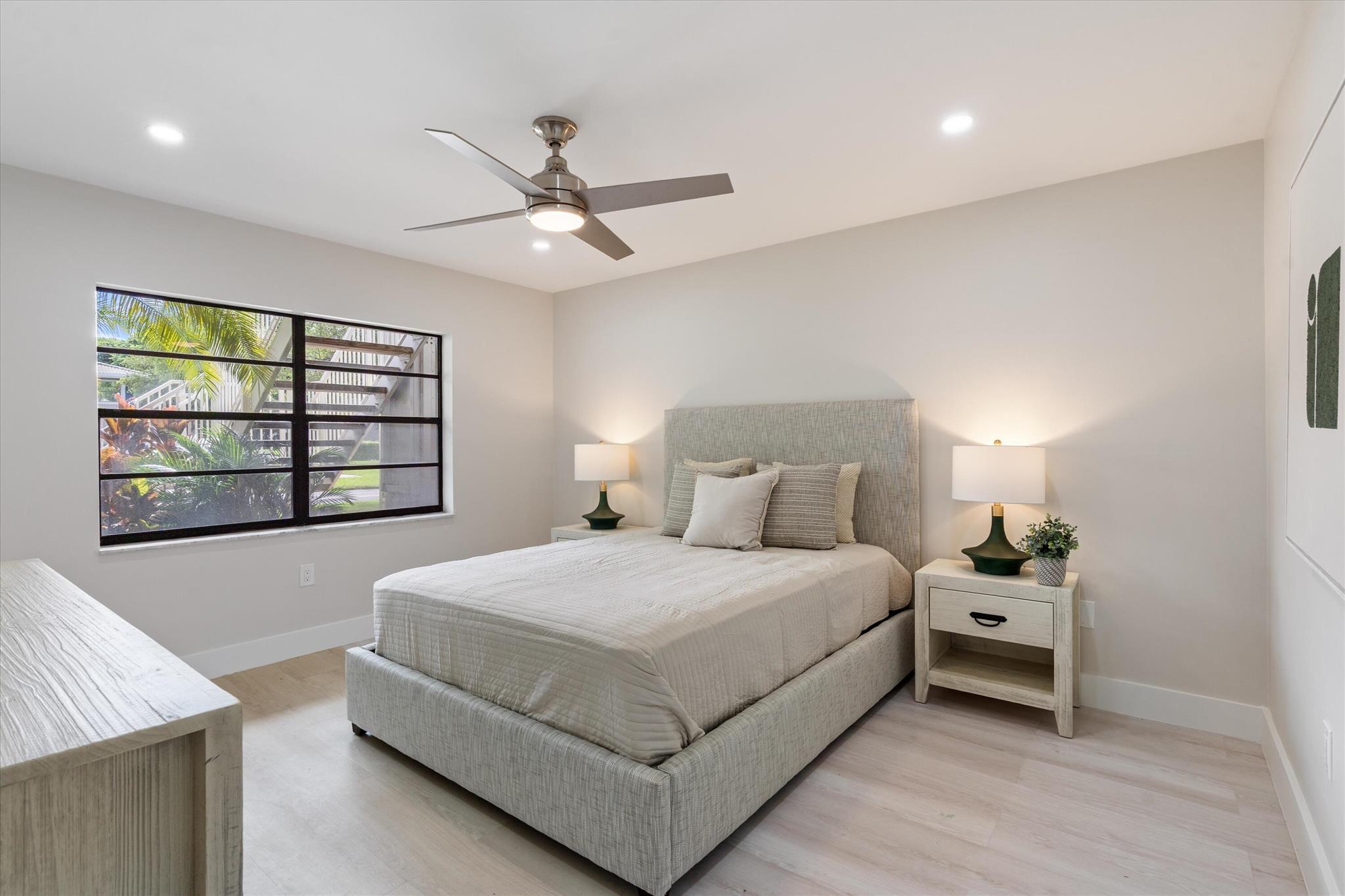 STRATFORD AT HUNTERS RUN - Residential