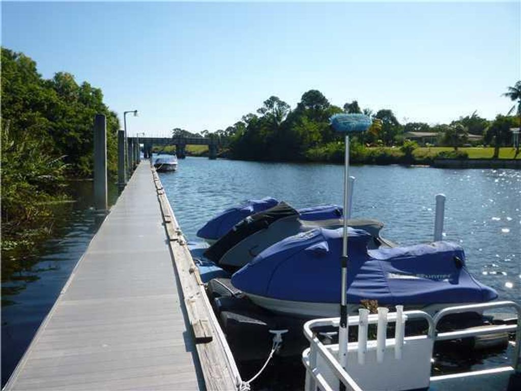 Photo of 5079 Heatherhill Lane #70, Boca Raton, FL 33486 (MLS # R10773338)