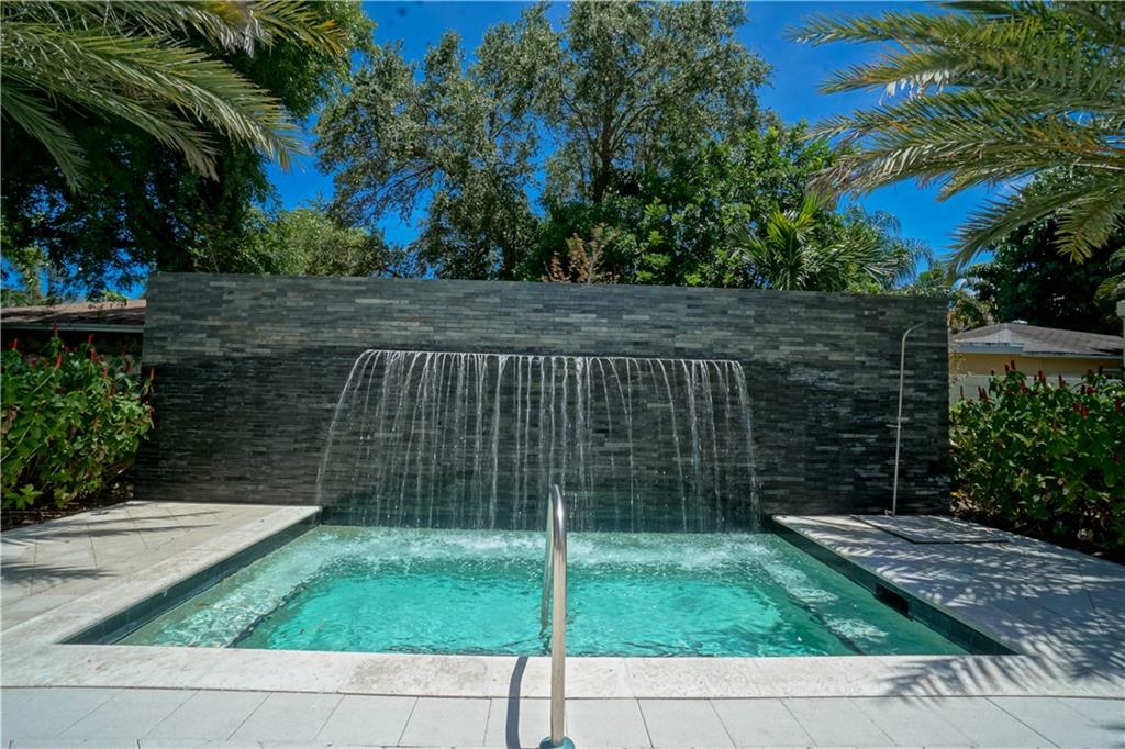 Elan - Residential Lease