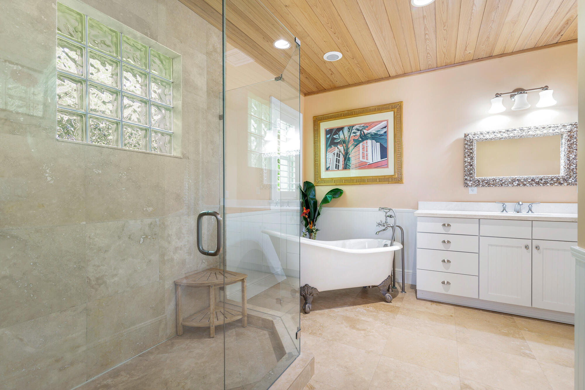 EDGEWATER - Residential