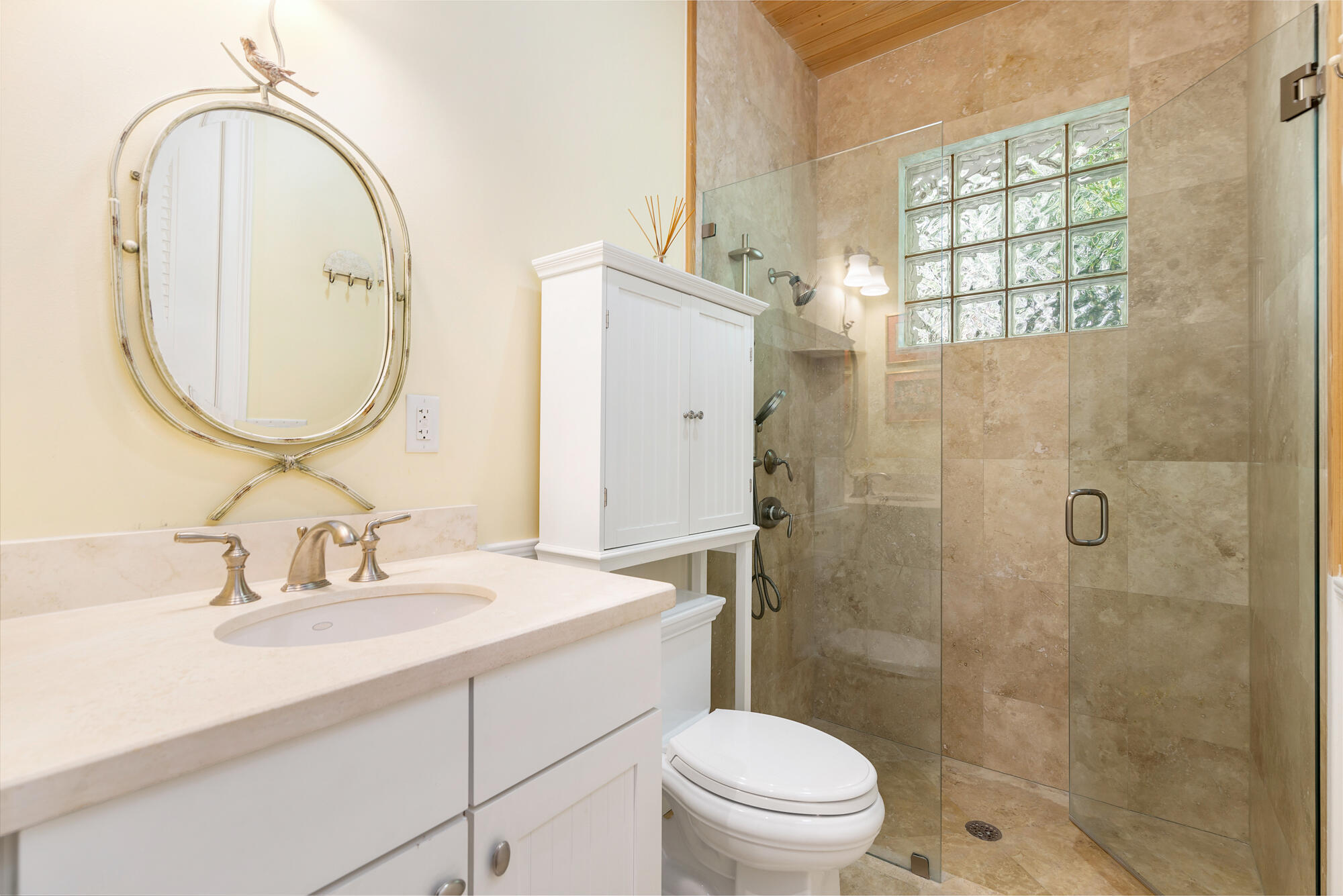 EDGEWATER - Residential