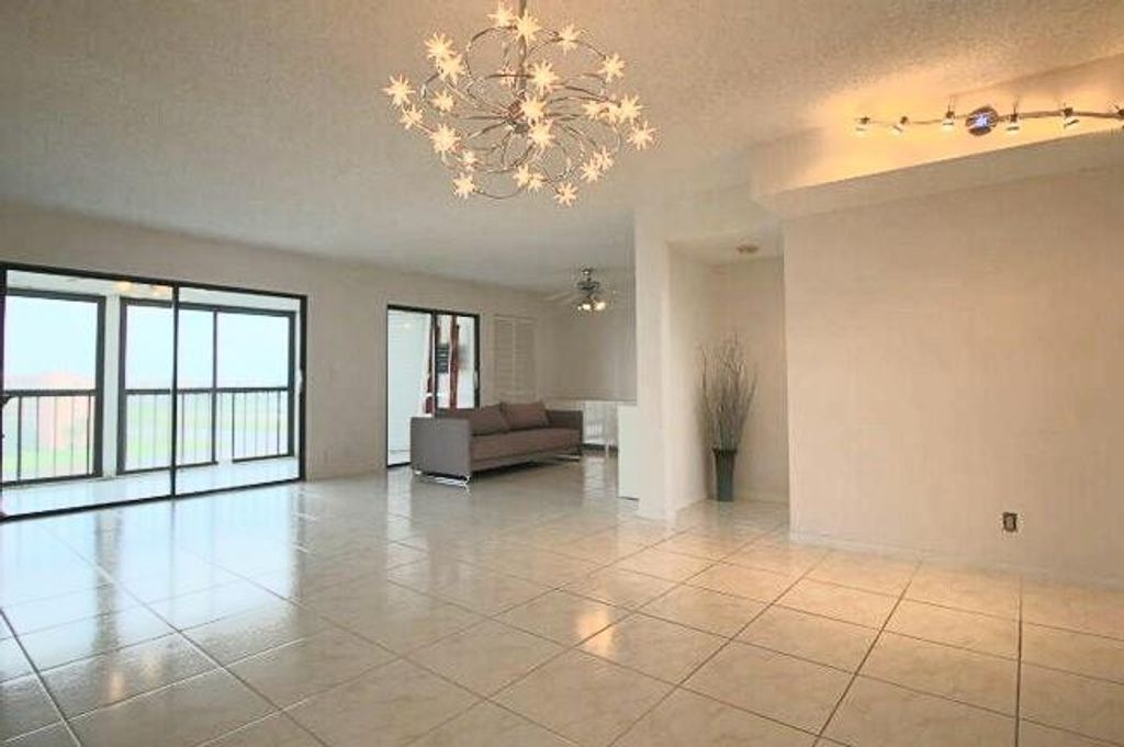 Photo of 7370 S Oriole Boulevard #802, Delray Beach, FL 33446 (MLS # F10451209)