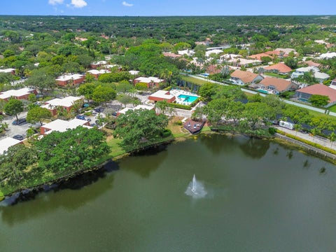 Tiny photo for 746 NW 98th Way, Plantation, FL 33324 (MLS # B26069653)