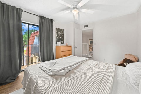 Tiny photo for 746 NW 98th Way, Plantation, FL 33324 (MLS # B26069653)