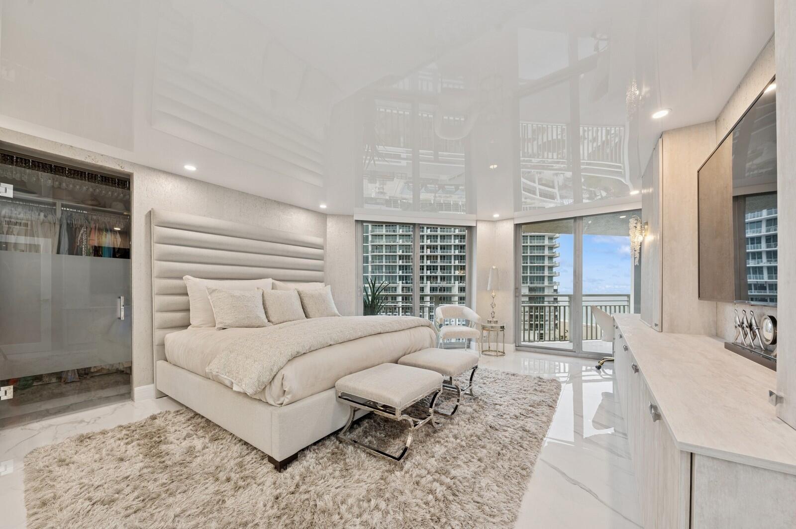 TIARA CONDO - Residential