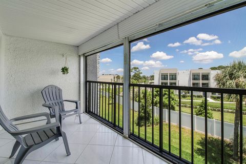 A home in Lake Worth