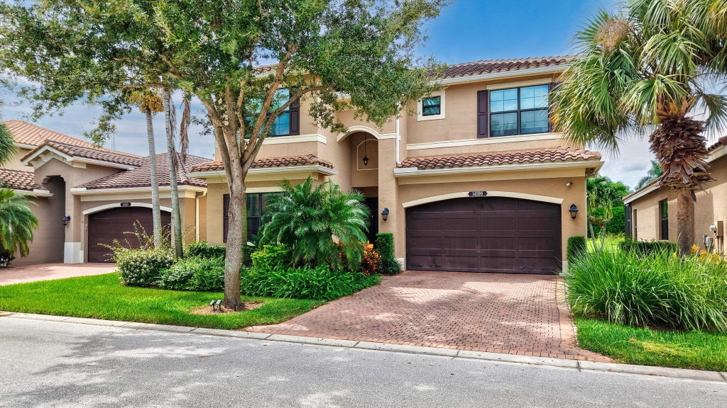 Photo of 14599 ALABASTER Avenue, Delray Beach, FL 33446 (MLS # B26088287)