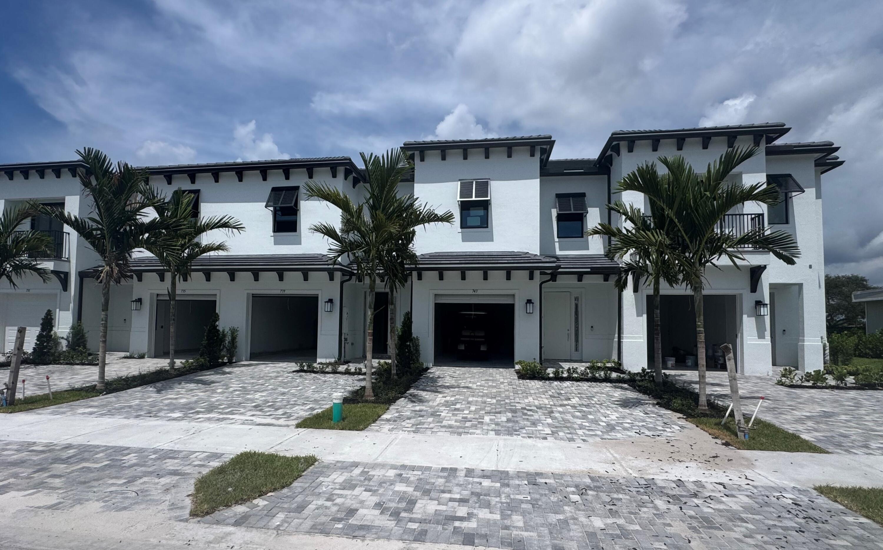 731 NOVE Boulevard 10 Mangrove