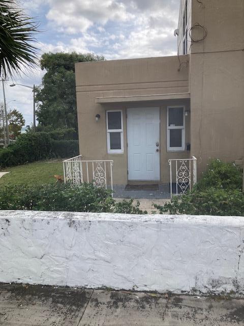 FRESHWATER 13TH AVE ADD - Residential Lease