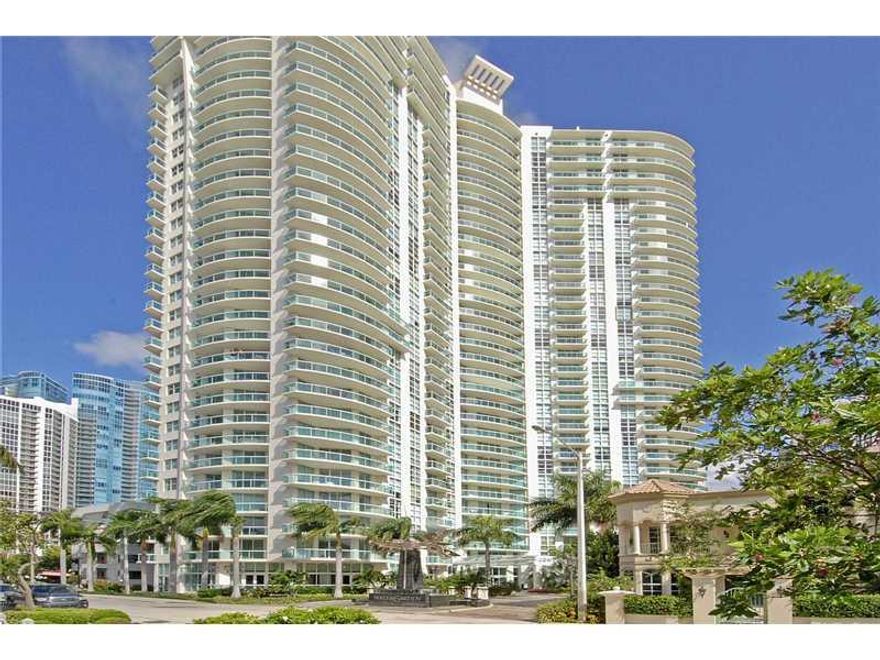 BEST PRICED 3 BEDROOM IN THE DESIRABLE '04' STACK IN THE WATERGARDEN. FEATURES INCLUDE 3 BEDROOMS, 2 BATHROOMS, LARGE PRIVATE BALCONY OFF THE LIVING AREAS & KITCHEN, WITH STUNNING RIVER VIEWS & YOUR VERY OWN DAILY BOAT PARADE. UNIT COMES WITH 2 SIDE BY SI DE GARAGE SPACES ON THE DESIRABLE 1ST FLOOR. FULL AMENITY BUILDING WITH 24 HR SECURITY AND VALET PARKING, CONCIERGE, HEATED SWIMMING POOL, JACUZZI, CLUB ROOM, GYM, SAUNA, BILLIARD ROOM, LIBRARY, MOVIE THEATER, & PET FRIENDLY. WALK TO LAS OLAS & DOWNTOWN