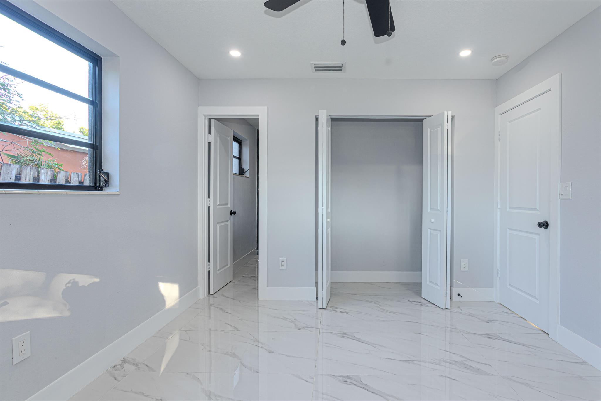 PALM SPRINGS VILLAGE 8 - Residential