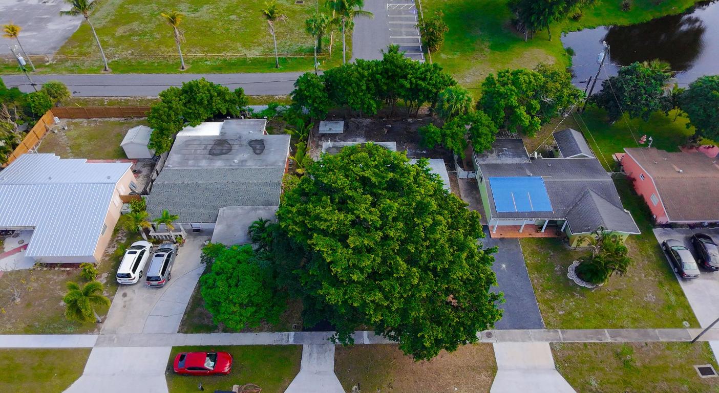 PALM SPRINGS VILLAGE 8 - Residential