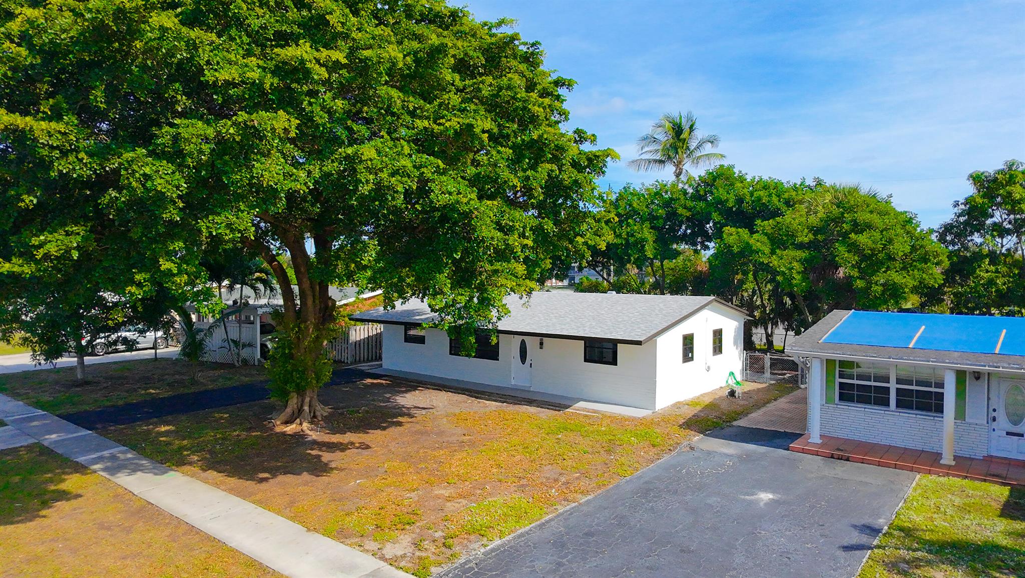 PALM SPRINGS VILLAGE 8 - Residential