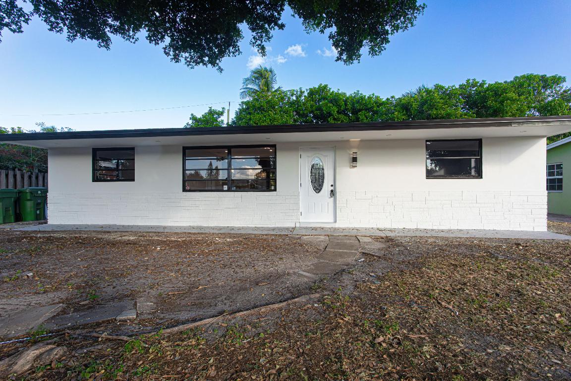 PALM SPRINGS VILLAGE 8 - Residential