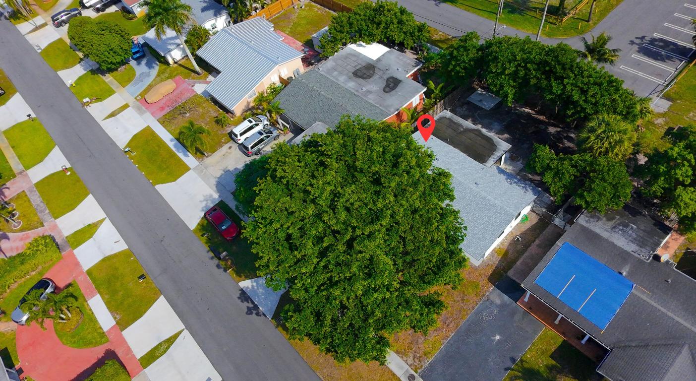 PALM SPRINGS VILLAGE 8 - Residential