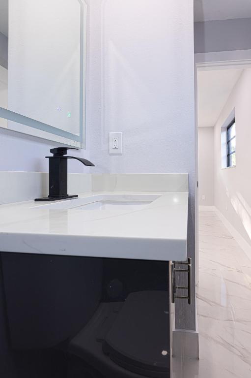 PALM SPRINGS VILLAGE 8 - Residential