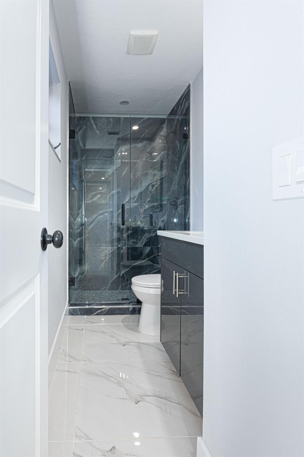 PALM SPRINGS VILLAGE 8 - Residential