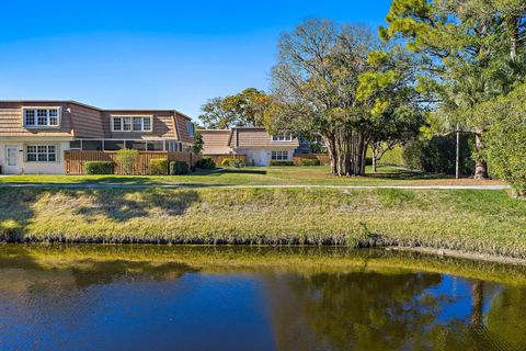 4270 Hazel Avenue B Palm Beach Gardens FL 33410