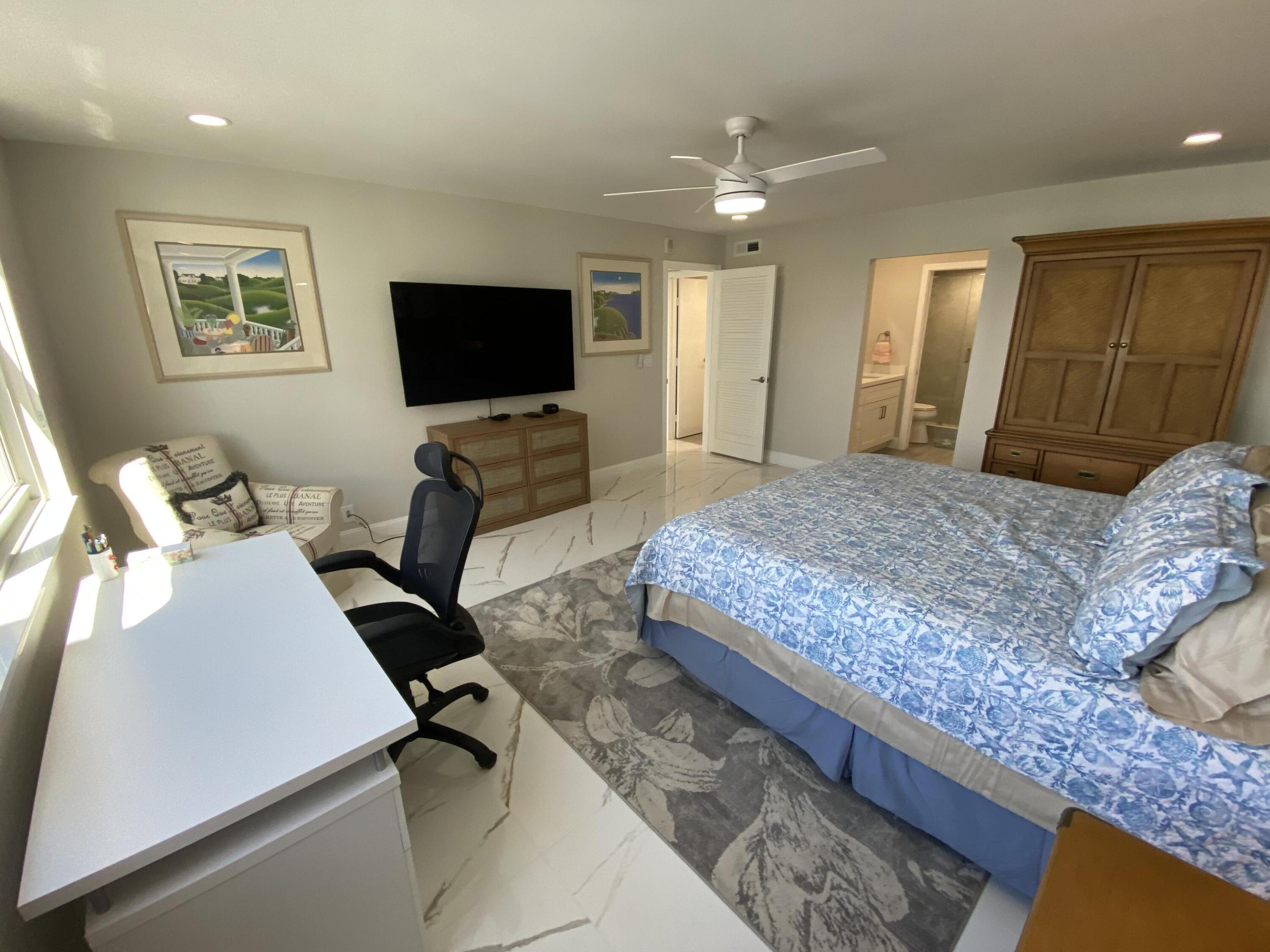 Aquarius - Residential Lease