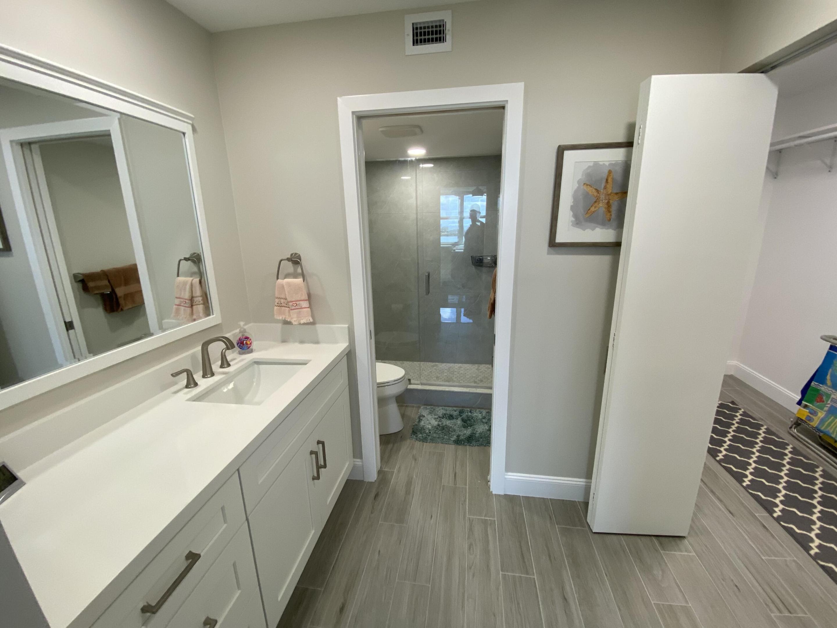 Aquarius - Residential Lease