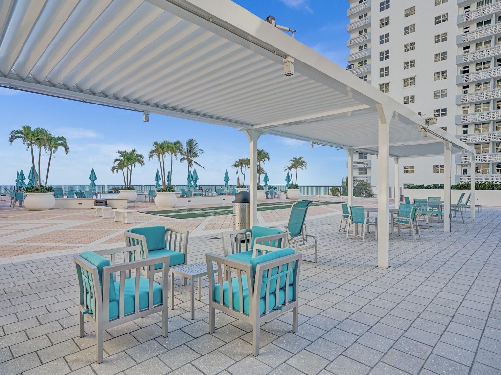 Plaza South - Residential