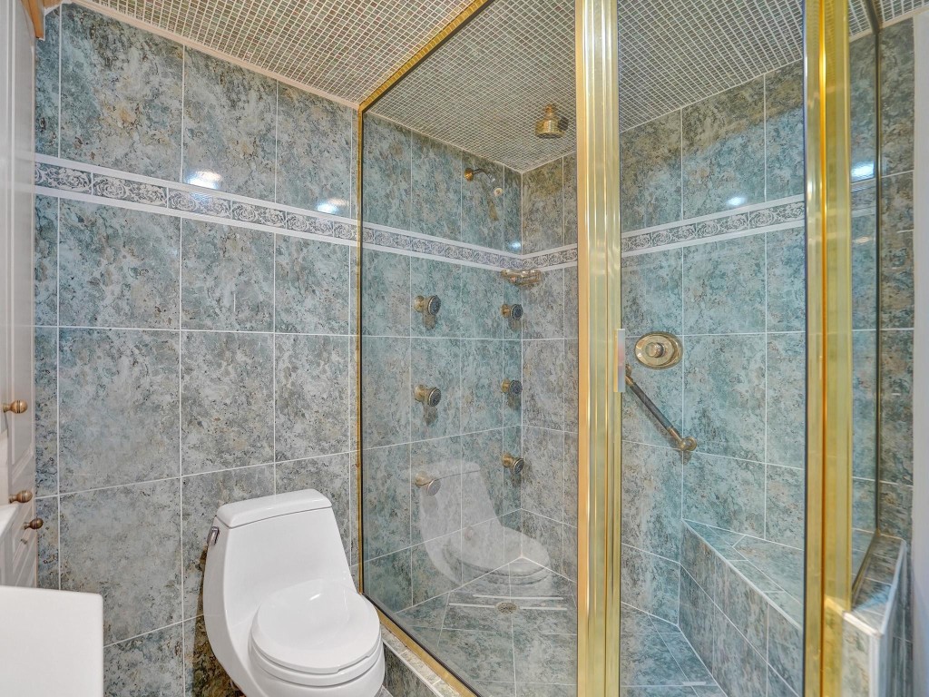 Plaza South - Residential