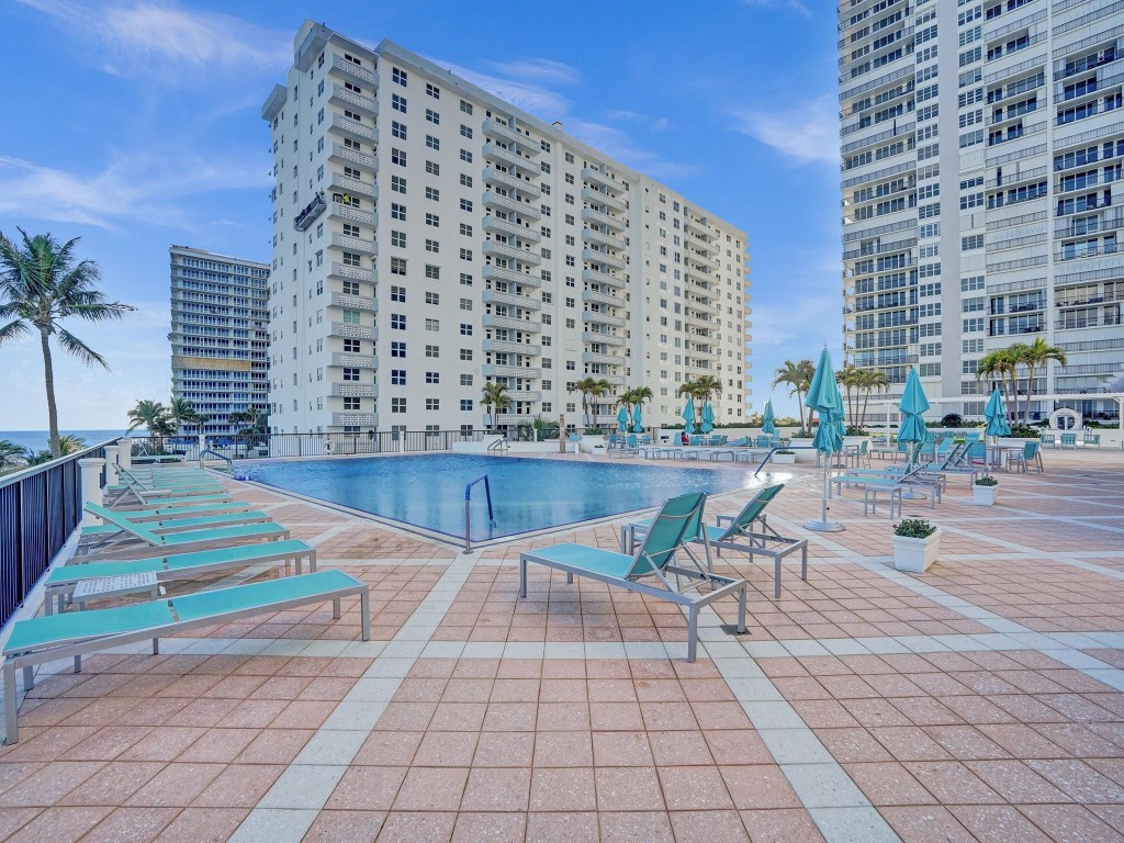 Plaza South - Residential