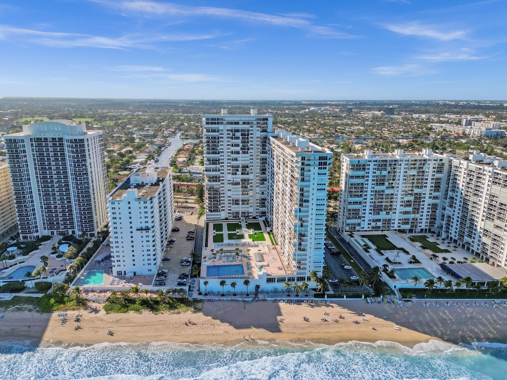 Plaza South - Residential