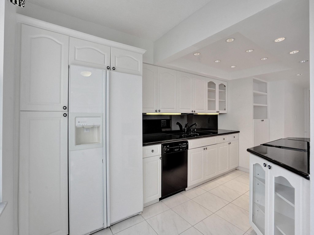 Plaza South - Residential