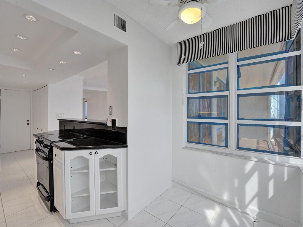 Plaza South - Residential